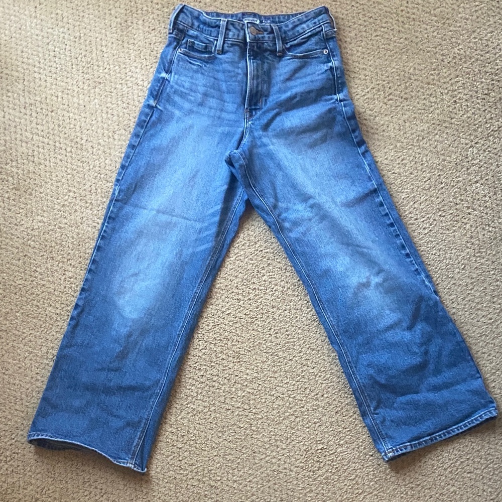 Old Navy Women's Relaxed Blue Jeans